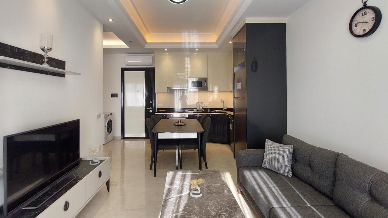Yekta Trade Center Apartment Alanya Exterior photo